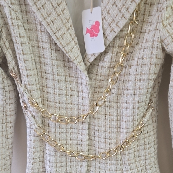 L'ATISTE White Tweed Dress with Gold Accents - Picture 4 of 10